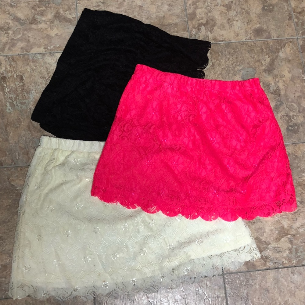 Umgee Lace Mini skirt